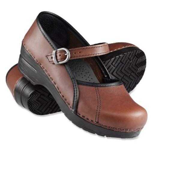 Dansko Shoes - Dansko Marcelle Women's Brown Leather Clogs